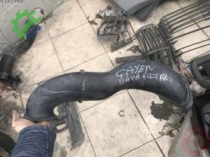 CAYENNE HAVA FİLTRE BORUSU PORSCHE ORJİNAL ÇIKMA PARÇA