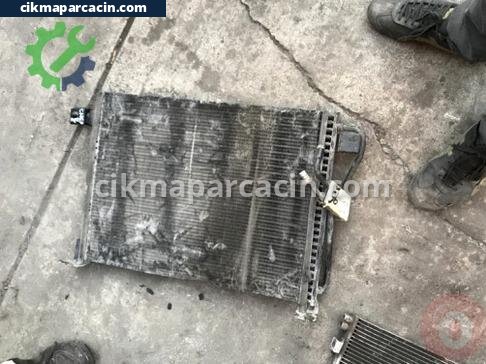 Jeep Cherokee Klima Radyatörü çıkma parça
