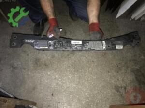 CHEROKEE ÖN PANEL ÜST SACI JEEP ORJİNAL ÇIKMA PARÇA