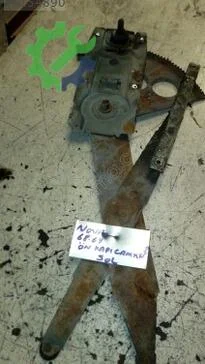 Chevrolet Impala Sol Ön Cam Krikosu çıkma parça