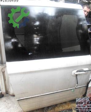 Chrysler Voyager Sağ Sürgülü Kapı çıkma parça