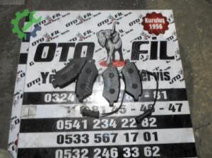 ÇİN ARABASI CHERRY -TİGGO- ALİA (2 FİŞLİ)  ÖN BALATA BRAMAX