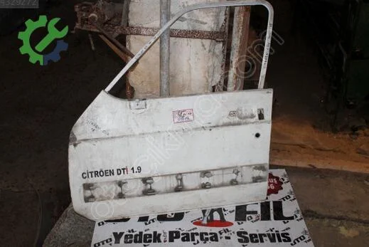 Citroen C15 Ön Kapı çıkma parça