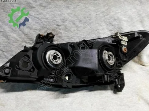 Honda Civic Sağ Ön Far çıkma parça