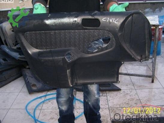 Honda Civic Kapı Döşemesi çıkma parça