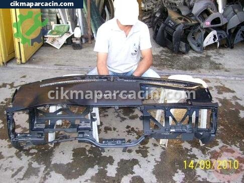 Honda Civic Torpido çıkma parça