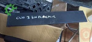 CLİO 3 ÖN PLAKALIK RENAULT ORJİNAL ÇIKMA PARÇA