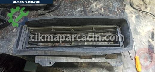 Renault Clio Bakalitler çıkma parça
