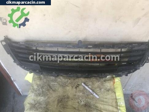Renault Clio Tampon Izgarası çıkma parça