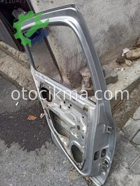 Renault Clio Sol Arka Kapı çıkma parça