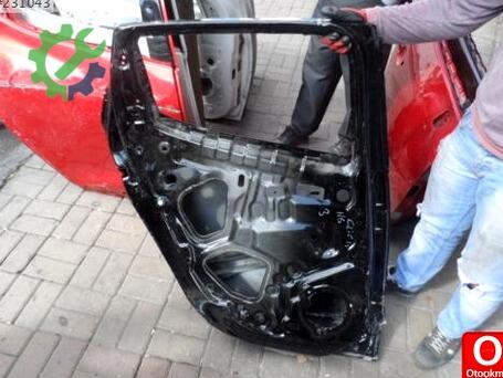 Renault Clio Sol Arka Kapı çıkma parça