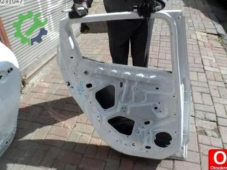 Renault Clio Sol Arka Kapı çıkma parça