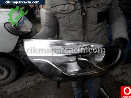 Renault Clio Sağ Ön Far çıkma parça