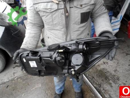 Renault Clio Sağ Ön Far çıkma parça