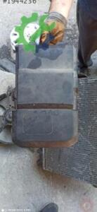 CMAX AKÜ PLASTİĞİ FORD ORJİNAL ÇIKMA PARÇA