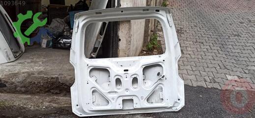 Ford Tourneo Courier Bagaj çıkma parça