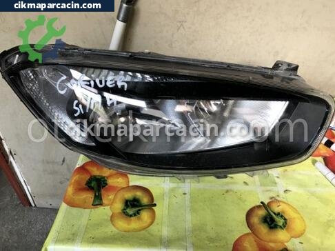 Ford Tourneo Courier Far çıkma parça