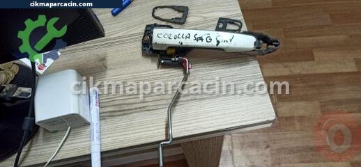 Toyota Corolla Sağ Ön Kapı Kolu çıkma parça