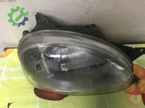 CORSA B SAĞ FAR OPEL ORJİNAL ÇIKMA PARÇA