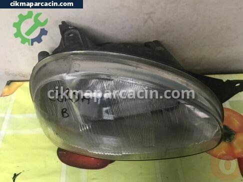 Opel Corsa Sağ Ön Far çıkma parça