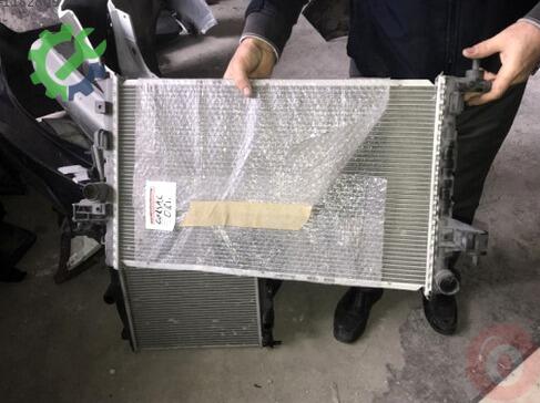 Opel Corsa Su Radyatörü çıkma parça