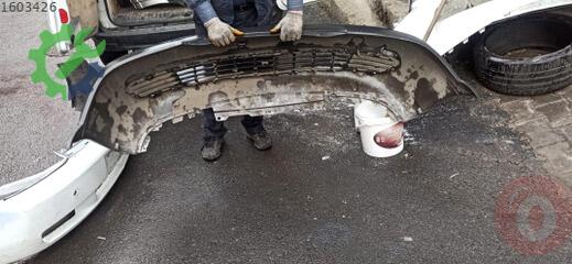 Opel Corsa Ön Tampon çıkma parça