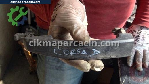 Opel Corsa Sol Ön Kapı Kolu çıkma parça