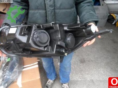Ford Transit Courier Sağ Ön Far çıkma parça
