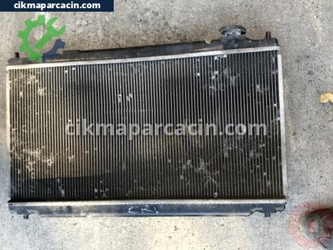 Honda CR-V Su Radyatörü çıkma parça
