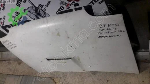 Daihatsu Cuore Kaput çıkma parça