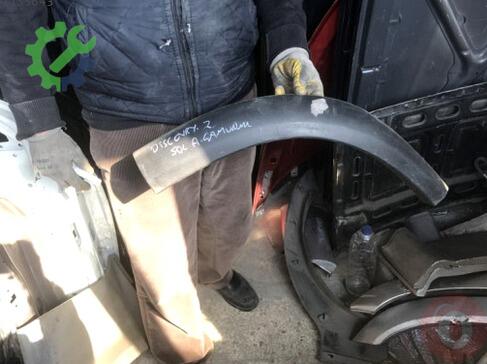 Land Rover Discovery Dodik çıkma parça