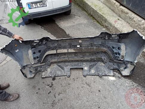 Land Rover Discovery Ön Tampon çıkma parça