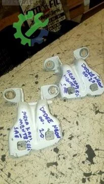 Dodge Neon Sağ Arka Kapı Menteşesi çıkma parça