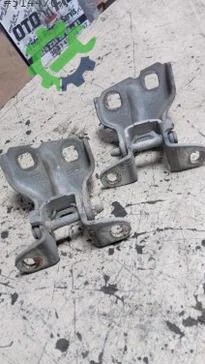 Dodge Neon Kapı Menteşesi çıkma parça