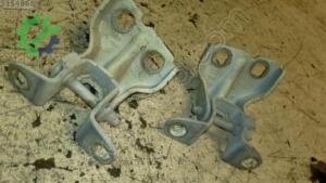 DODGE NEON ARKA KAPI MENTEŞELERİ
