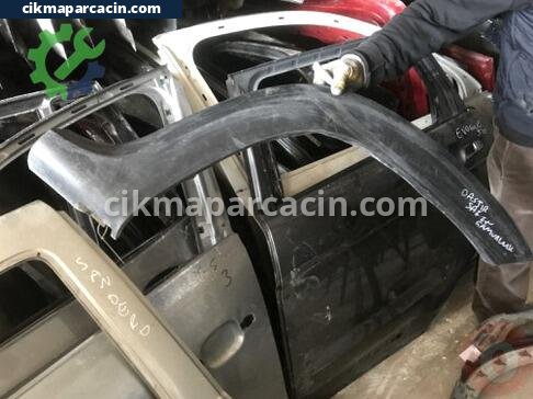 Dacia Duster Dodik çıkma parça