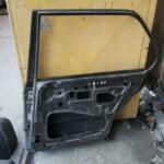 E30 3 SERİSİ SAĞ ARKA KAPI BMW ORJİNAL ÇIKMA PARÇA