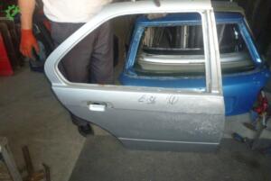 E36 3 SERİSİ SAĞ ARKA KAPI BMW ORJİNAL ÇIKMA PARÇA