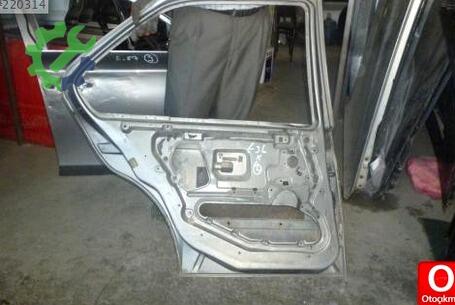 BMW 3 Serisi Sol Arka Kapı çıkma parça