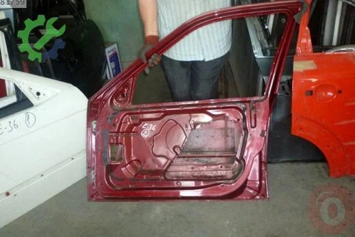 BMW 3 Serisi Sağ Ön Kapı çıkma parça