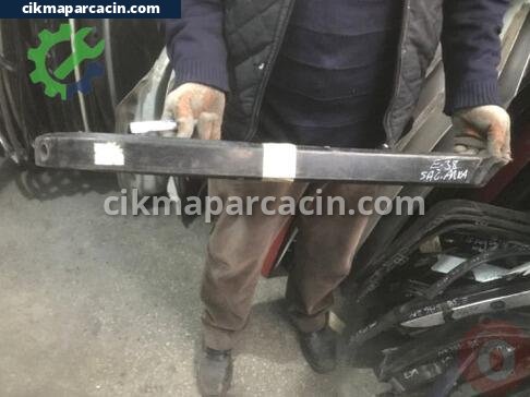 BMW 7 Serisi Tampon Izgara Çıtası çıkma parça
