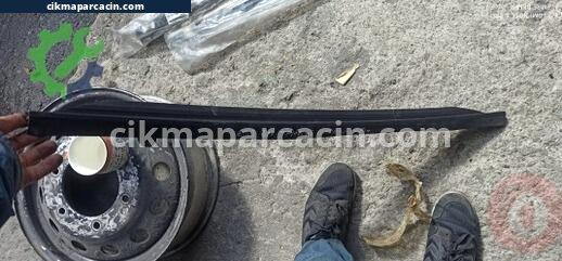 BMW 5 Serisi Ön Tampon çıkma parça
