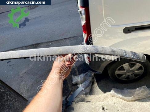 BMW 5 Serisi Tampon Çıtası çıkma parça