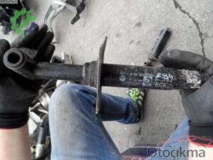 E39 5 SERİSİ TAMPON DEMİRİ AYAĞI BMW ÇIKMA PARÇA