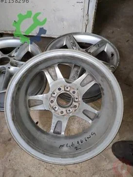 BMW 3 Serisi Jant çıkma parça