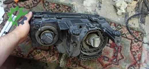 BMW 3 Serisi Far çıkma parça