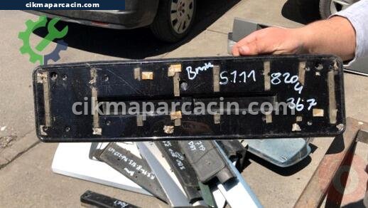 BMW 3 Serisi Plakalık çıkma parça