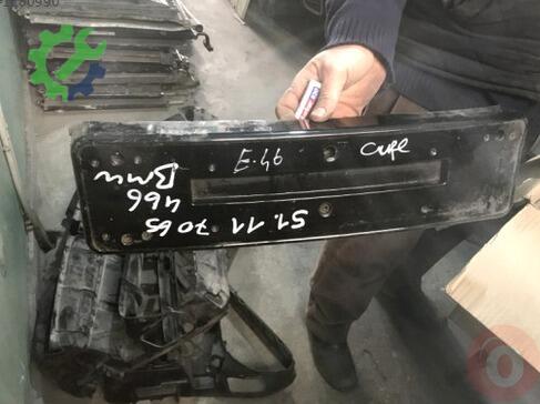 BMW 3 Serisi Plakalık çıkma parça