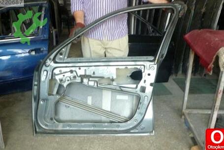 BMW 5 Serisi Sağ Ön Kapı çıkma parça