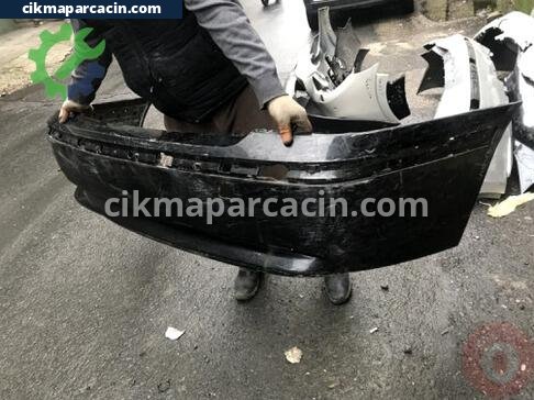 BMW 7 Serisi Arka Tampon çıkma parça